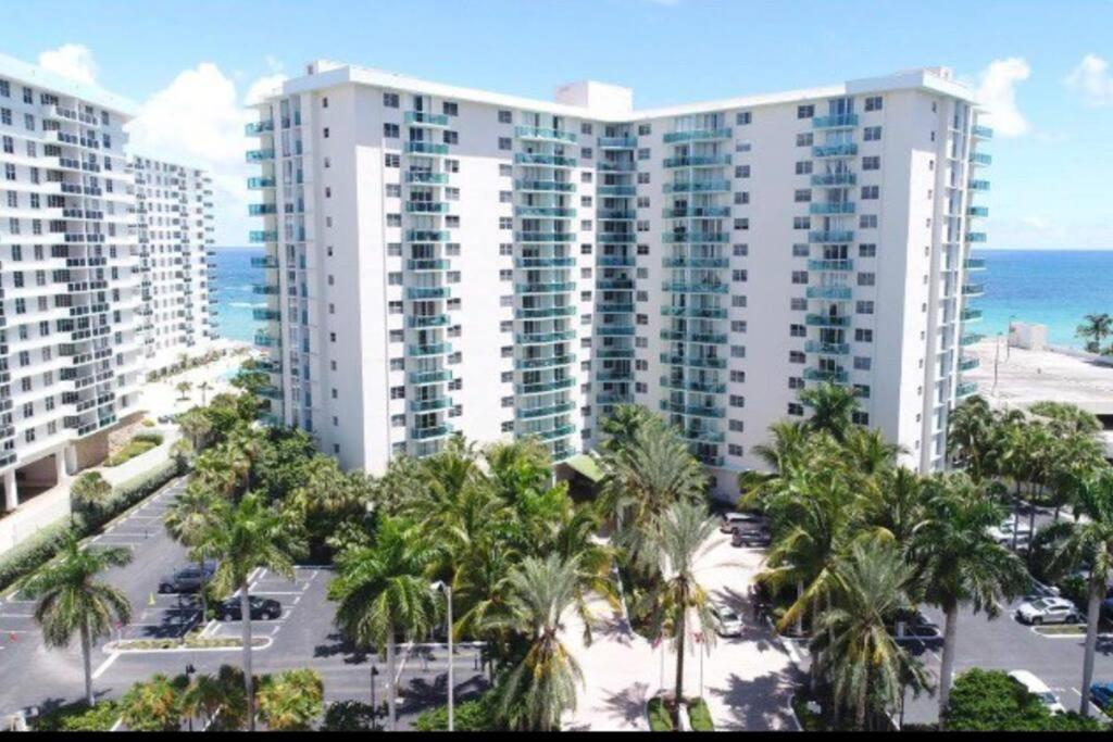 Lovely Apartment In The Beach- Tides Hollywood Exterior foto